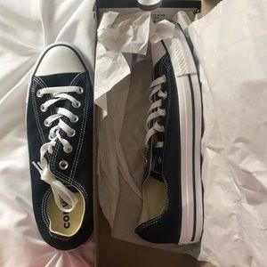 Brand new Size 10 women’s black and white converse